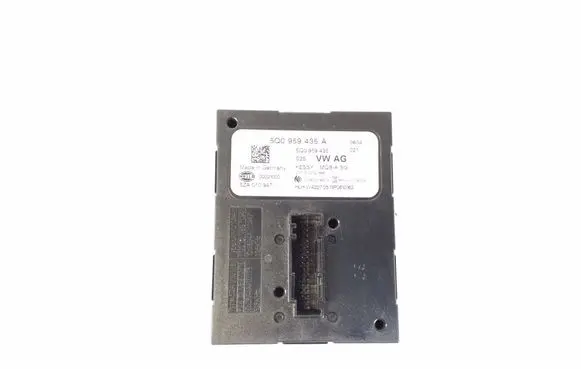 Volkswagen Golf VII Other control units/modules 5Q0959435A