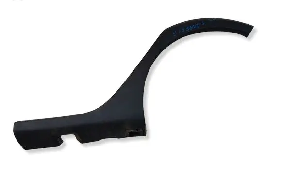Dacia Sandero II Fender trim (molding) 