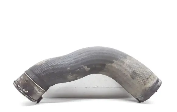 Volvo V60 Intercooler hose/pipe 31657739