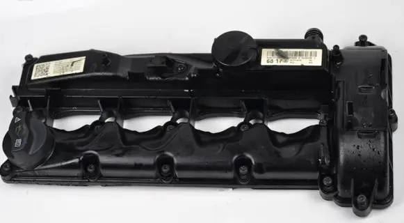 Mercedes-Benz A W176 Rocker cam cover A6510101030