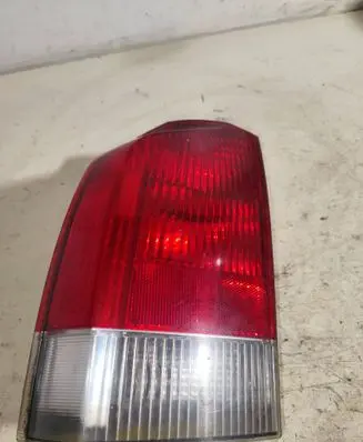 Volvo V70 Rear/tail lights 9154497