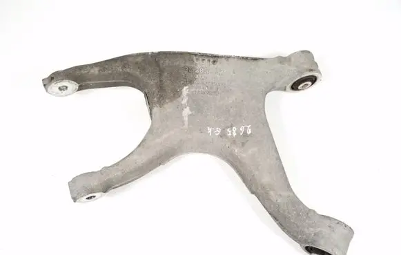 Rear upper control arm/wishbone