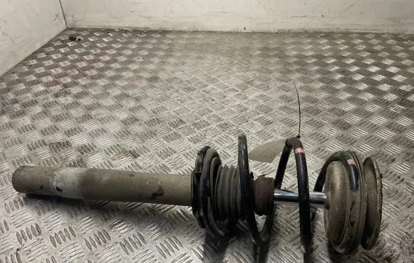 BMW 5 E39 Front shock absorber/damper