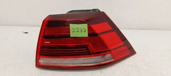 Volkswagen e-Golf Rear/tail lights 5G0945096Q J90121400