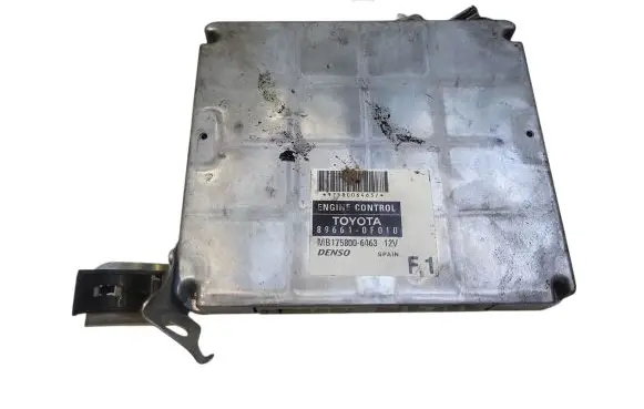 Toyota Corolla Verso AR10 Engine control unit/module 896610F010 MB1758006463