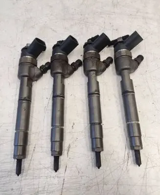 Mercedes-Benz B W245 Fuel injectors set A6400700787