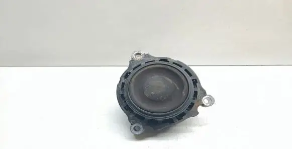 BMW 4 F32 F33 Engine mount bracket 6856406