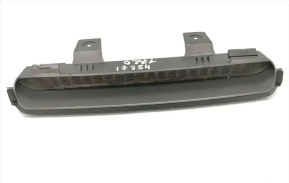Volvo V40 Cross country Third/center stoplight 30859476