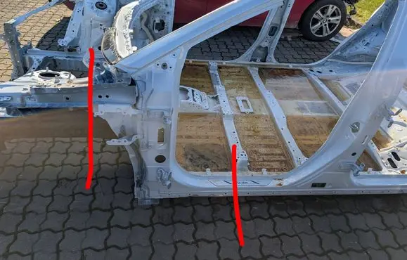 Toyota bZ4X Front sill (body part) 