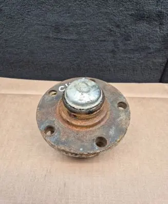 Audi A6 S6 C4 4A Rear wheel bearing hub 4A0501653C