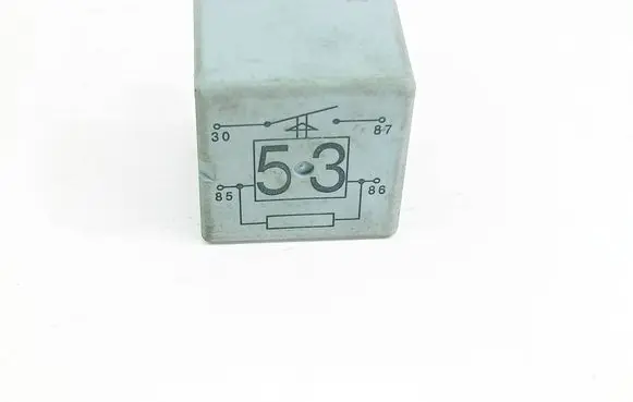 Volkswagen Golf IV Other relay 141951253B 20240072