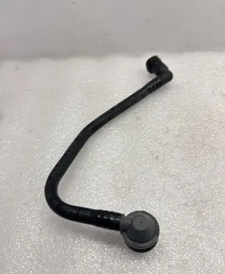 BMW 3 E90 E91 Vacuum line/pipe/hose 7577336