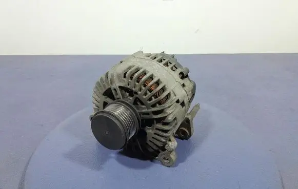 Seat Altea Generator/alternator 06F903023C