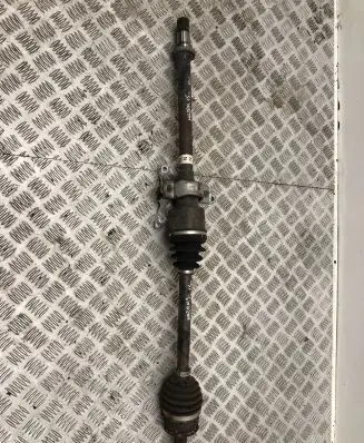 Mazda 3 III Front driveshaft