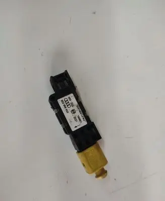 Audi A4 S4 B6 8E 8H Airbag deployment crash/impact sensor 8E0959643