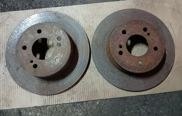 Mercedes-Benz C W203 Rear brake disc