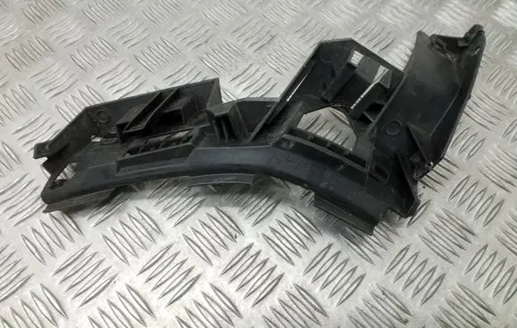 Volkswagen Golf Plus Bumper support mounting bracket corner 5M0807394A