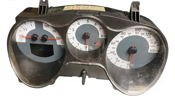 Volkswagen Golf IV Speedometer (instrument cluster) 1P0920925B V0010000