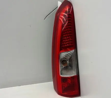 Volvo V70 Rear/tail lights 160985