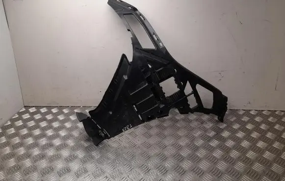 Mercedes-Benz EQE v295 Front bumper mounting bracket A2958853901
