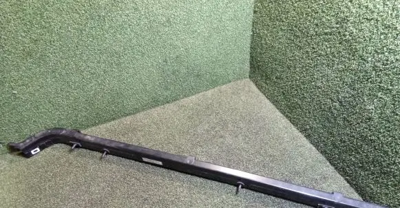 Renault Trafic III (X82) Sliding door middle rail 777602119R 93867635 22284