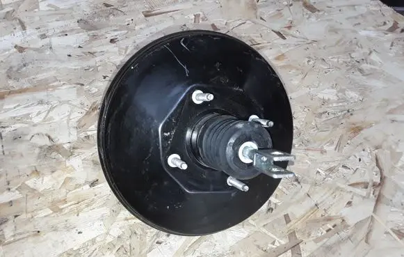 Ford Fiesta Brake booster 0204717976 8V512B195NA