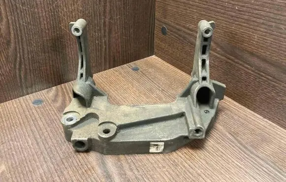Fiat Fiorino Engine mounting bracket 55219008