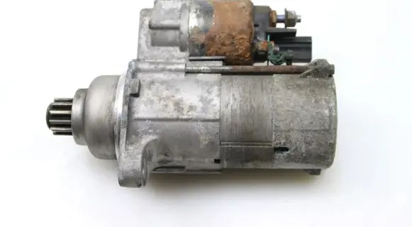 Volkswagen Golf VI Starter motor 02M911024P