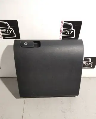 Volkswagen Tiguan Glove box 5M1857097K