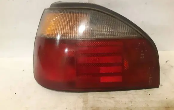 Nissan Sunny Rear/tail lights
