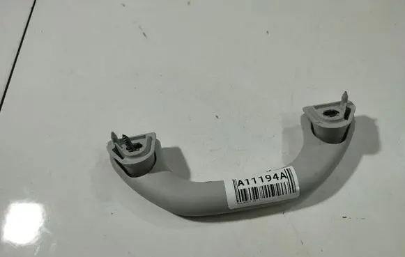 Skoda Octavia Mk2 (1Z) Rear interior roof grab handle 