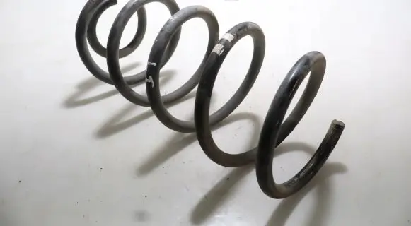 Nissan Micra K14 Coil spring/strut mount 