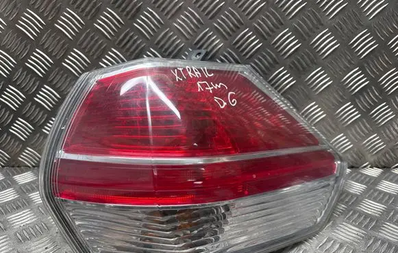 Nissan X-Trail T32 Rear/tail lights 265504CA0B