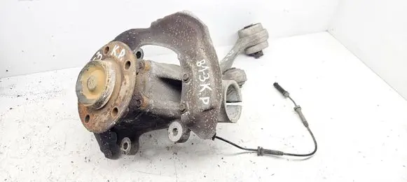 BMW 1 F20 F21 Front wheel hub 