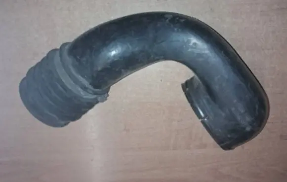 Mercedes-Benz 190 W201 Air intake duct part 1020940211