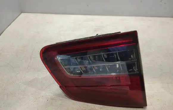 Citroen C5 Tailgate rear/tail lights 9675067780