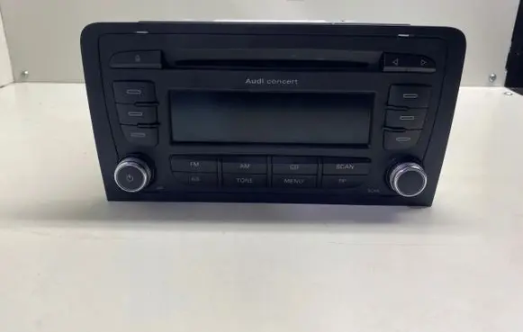 Audi A3 S3 8P Radio/CD/DVD/GPS head unit 