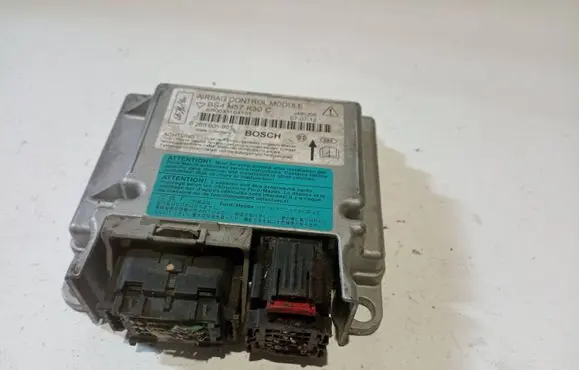 Mazda 3 I Airbag control unit/module 0285001961 BS4M57K30C 6B0033194101