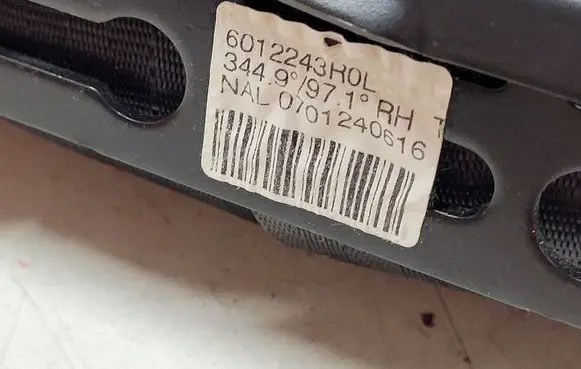Volvo V50 Front seatbelt 6232632120 6012243R0L NAL0701240616