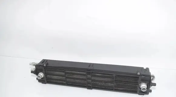 BMW X6M F86 Coolant radiator 7589470 7589472 7849683