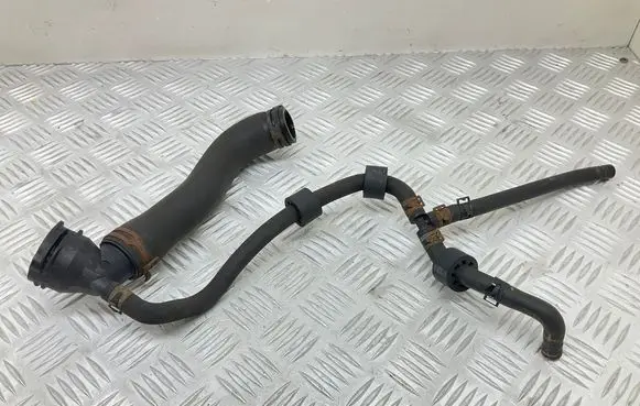 Volkswagen Tiguan Engine coolant pipe/hose 3C0122291