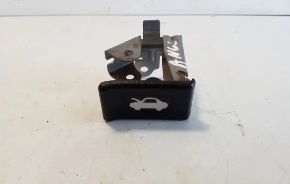 Honda CR-V Engine bonnet (hood) release handle