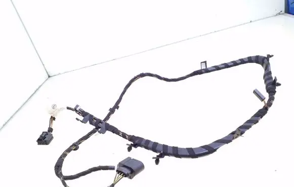 Volkswagen Touran I Tailgate/trunk wiring harness 1J0973724