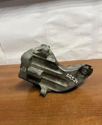 Mercedes-Benz E W212 Other engine bay part A6512230004 D2524