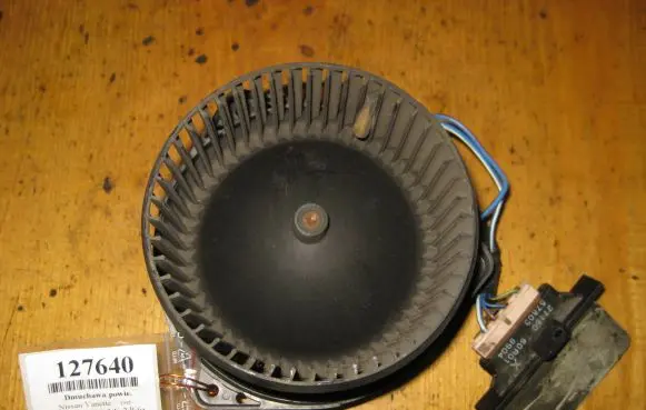 Nissan Vanette Heater fan/blower