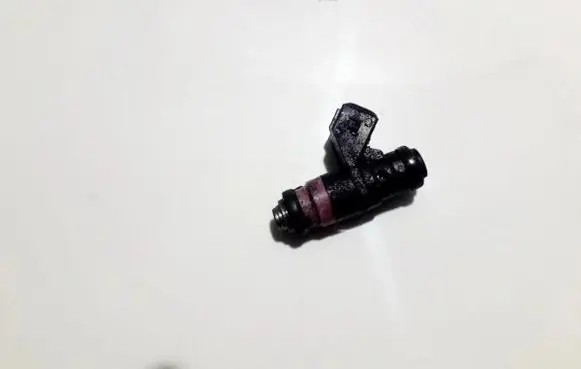 Renault Megane II Fuel injector 4165b02639 h132259