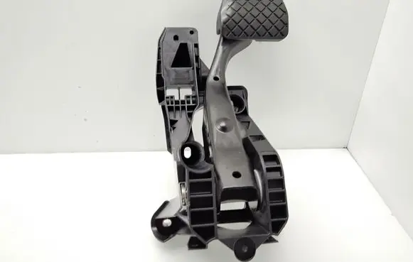 Volkswagen Touran III Brake pedal 5Q723058BP 762135149078