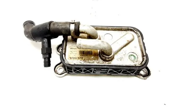 Volvo XC90 Engine oil radiator 30622090