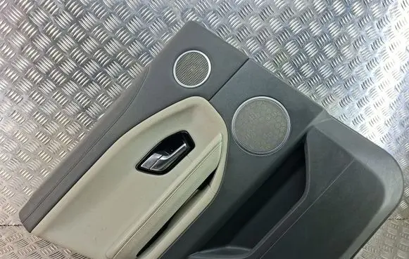Land Rover Range Rover Evoque L538 Rear door card panel trim 