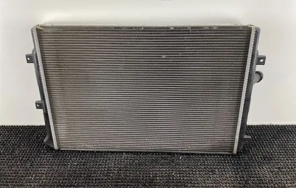Audi TT TTS Mk2 Coolant radiator 1K0121251AB
